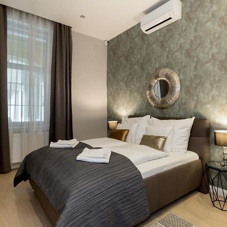 Grand Designer Dream Home In The Center W 3Br/3Bath ブダペスト エクステリア 写真