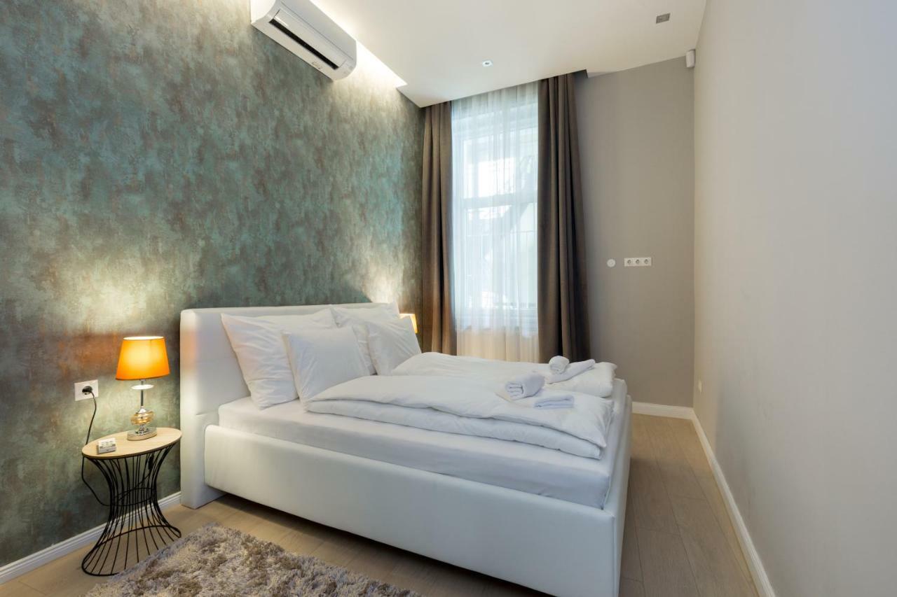 Grand Designer Dream Home In The Center W 3Br/3Bath ブダペスト エクステリア 写真