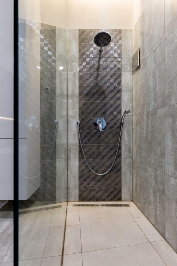 Grand Designer Dream Home In The Center W 3Br/3Bath ブダペスト エクステリア 写真