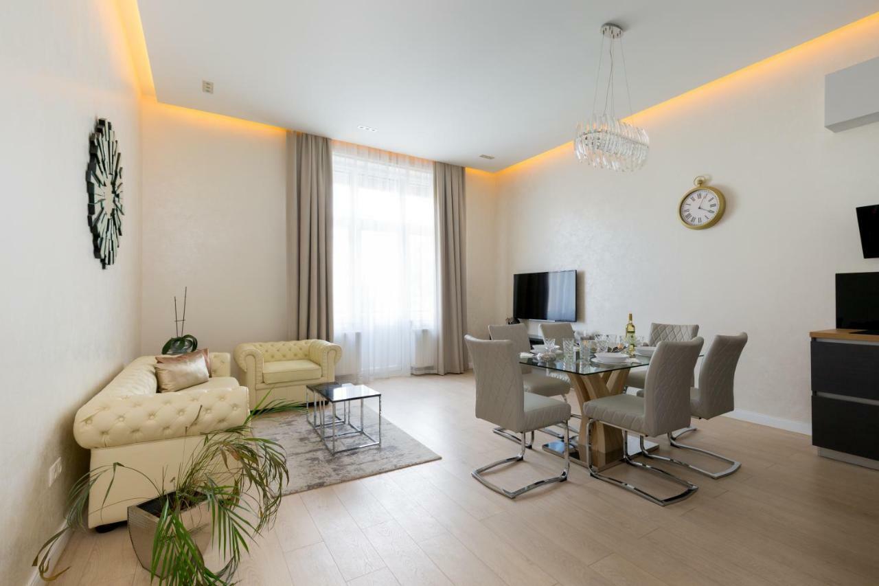 Grand Designer Dream Home In The Center W 3Br/3Bath ブダペスト エクステリア 写真